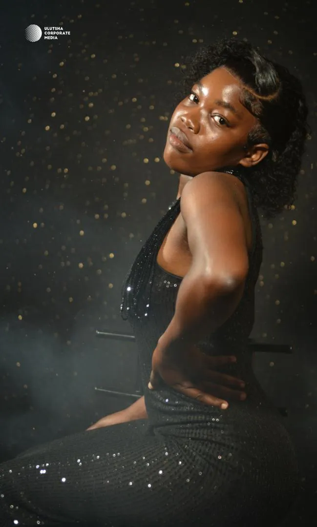 studio_and_outdoor_birthday_shoot_02 (13)